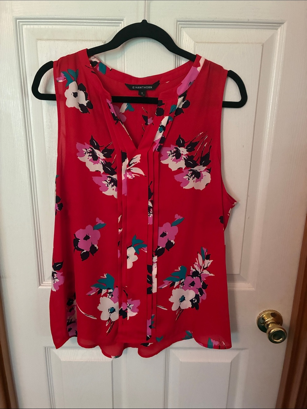 41 Hawthorn Red Floral Sleeveless V-Neck Pleated Tank